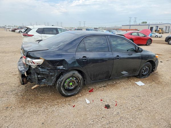 2012 TOYOTA COROLLA