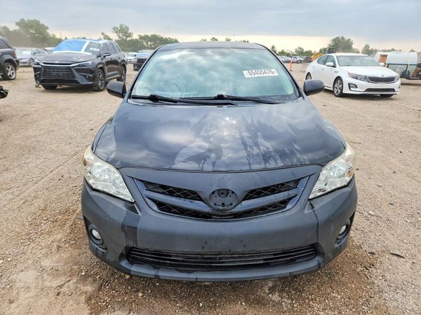 2012 TOYOTA COROLLA