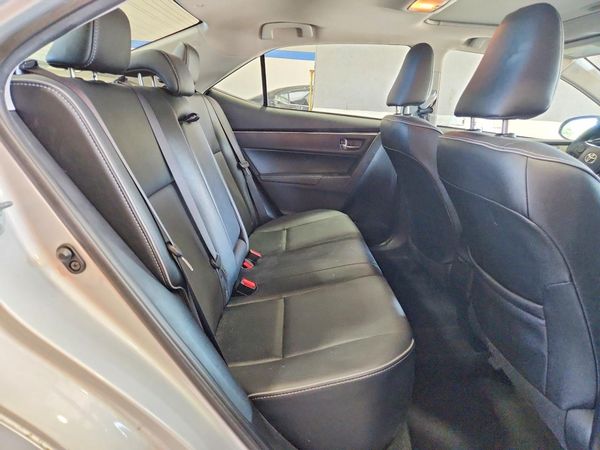 2017 TOYOTA COROLLA