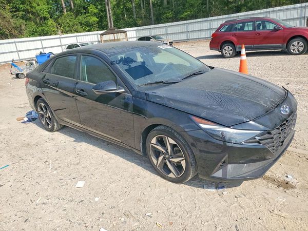 2022 HYUNDAI ELANTRA Limited