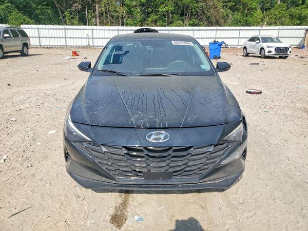 2022 HYUNDAI ELANTRA Limited