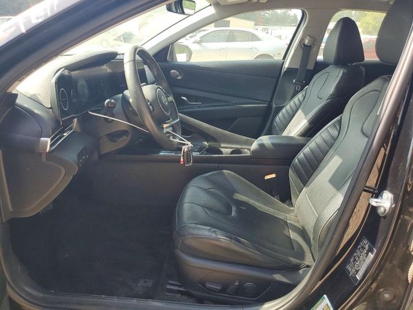 2022 HYUNDAI ELANTRA Limited