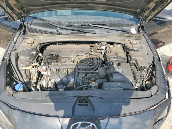 2022 HYUNDAI ELANTRA Limited