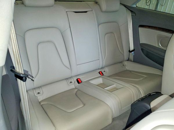 2012 AUDI A5 quattro Prestige