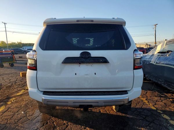 2018 TOYOTA 4RUNNER