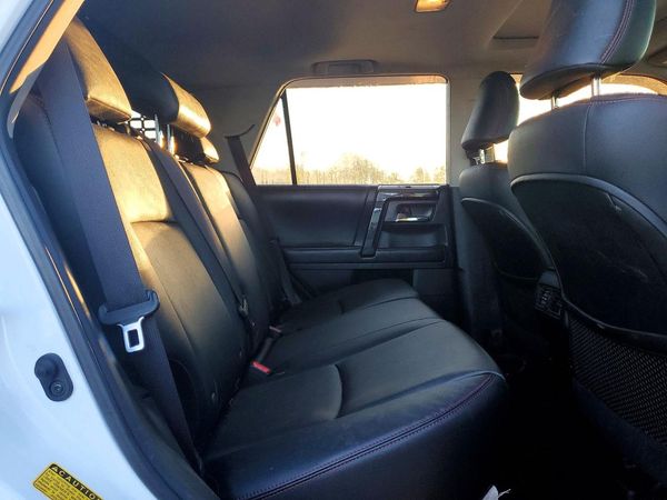 2018 TOYOTA 4RUNNER