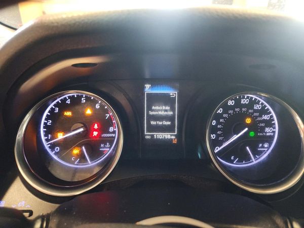 2019 TOYOTA CAMRY
