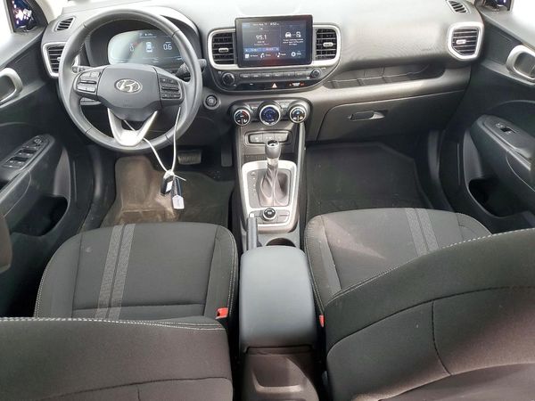 2024 HYUNDAI VENUE SEL / Limited