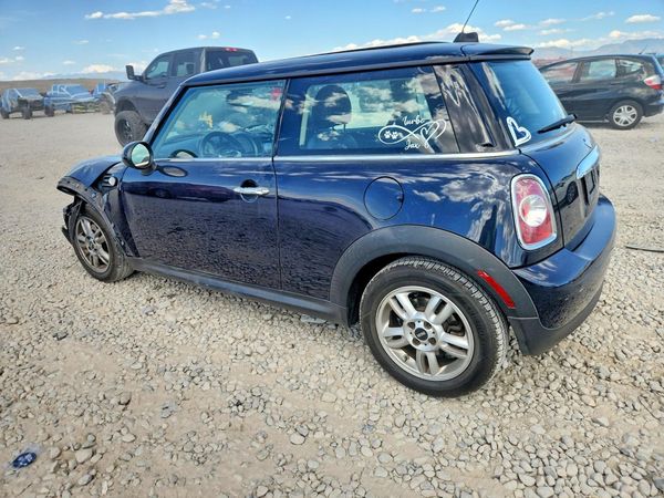 2012 MINI COOPER