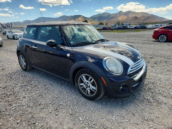 2012 MINI COOPER