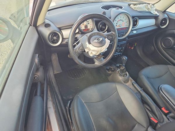 2012 MINI COOPER