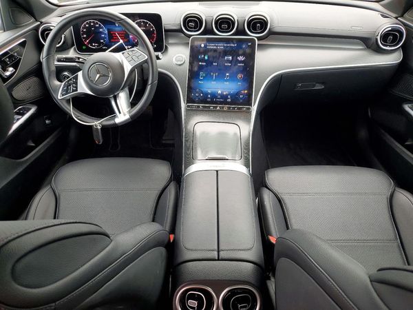 2024 MERCEDES-BENZ C