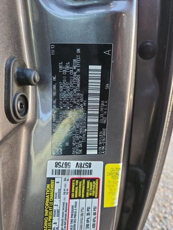 2014 TOYOTA SIENNA