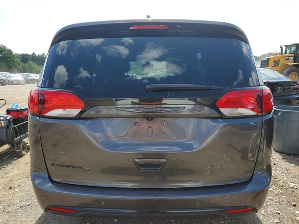 2019 CHRYSLER PACIFICA Touring Plus