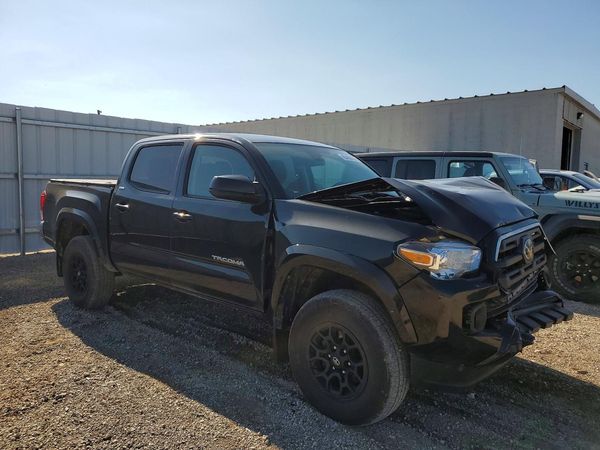 2019 TOYOTA TACOMA SR5