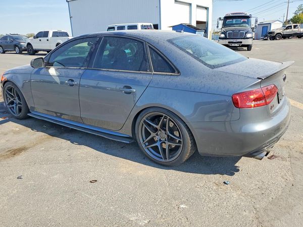 2012 AUDI S4