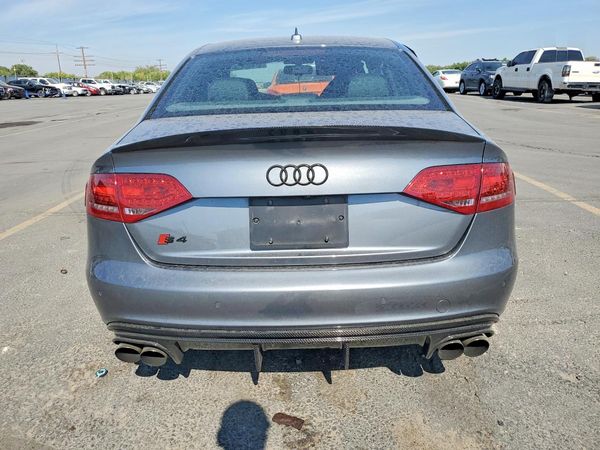 2012 AUDI S4