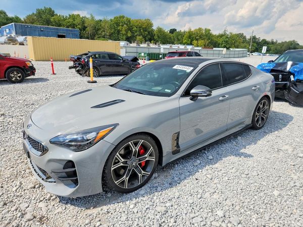 2020 KIA STINGER