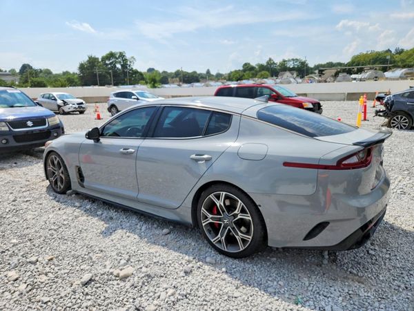 2020 KIA STINGER