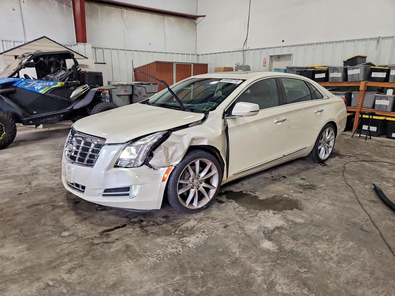 2013 CADILLAC XTS Premium