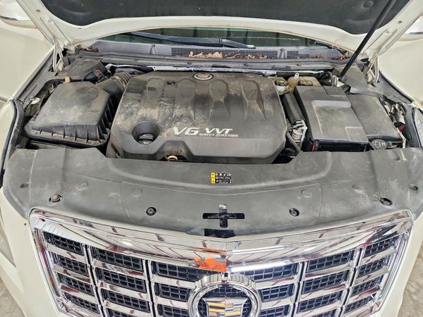 2013 CADILLAC XTS Premium