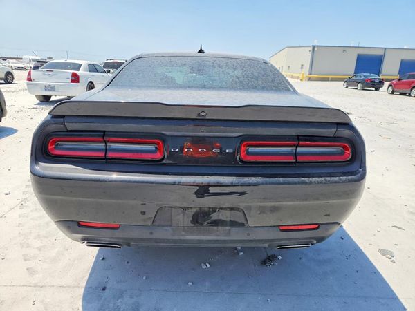 2015 DODGE CHALLENGER SXT Plus