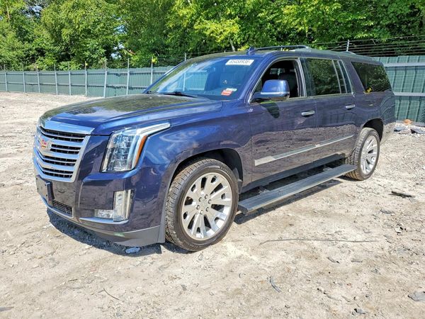 2017 CADILLAC ESCALADE