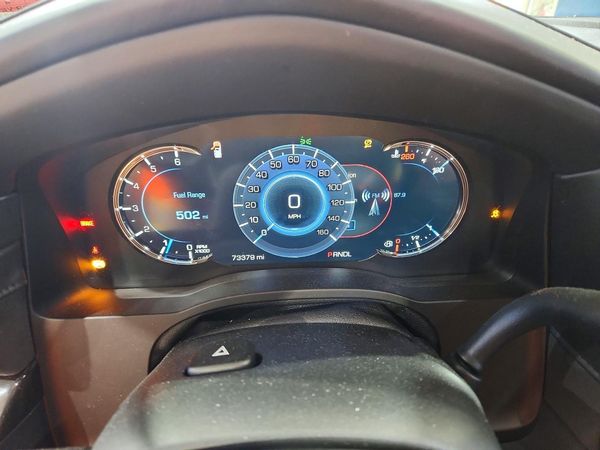 2017 CADILLAC ESCALADE ESV Platinum