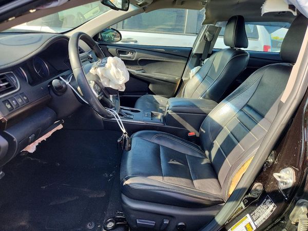 2015 TOYOTA CAMRY