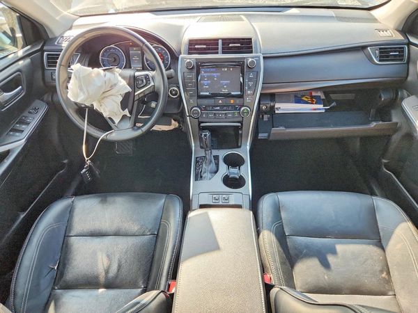 2015 TOYOTA CAMRY