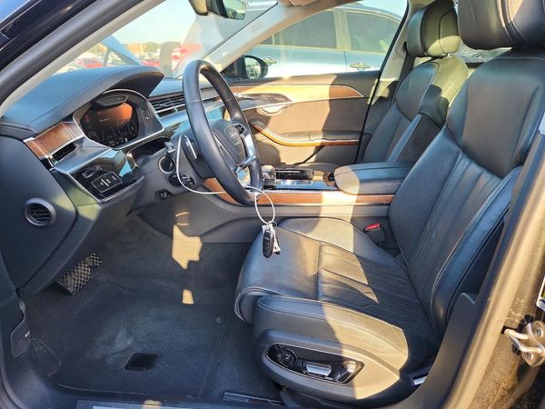 2019 AUDI A8