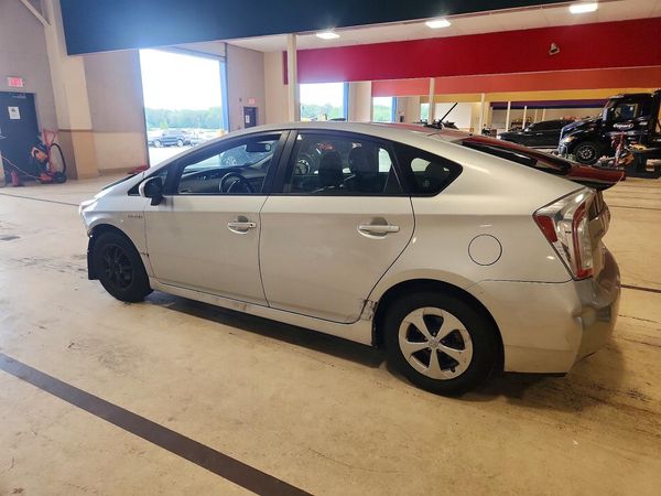 2015 TOYOTA PRIUS