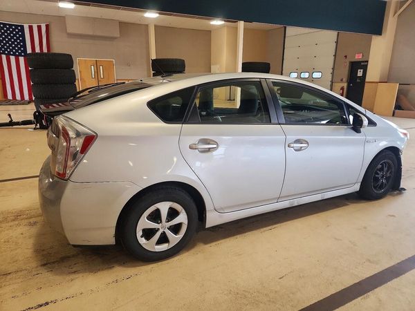 2015 TOYOTA PRIUS