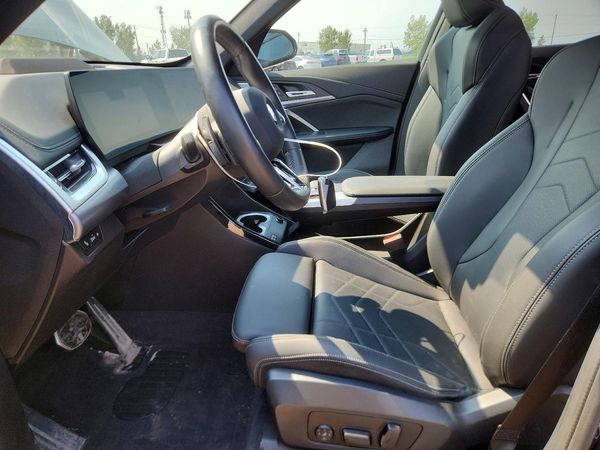 2024 BMW X1