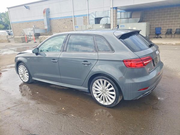 2017 AUDI A3 e-tron Premium