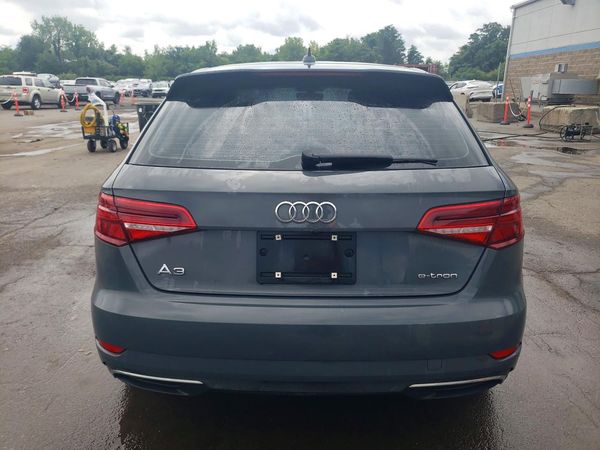 2017 AUDI A3 e-tron Premium