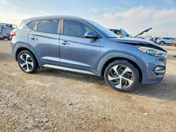 2017 HYUNDAI TUCSON