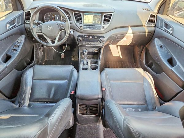 2017 HYUNDAI TUCSON