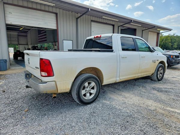 2020 RAM 1500 CLASSIC SLT