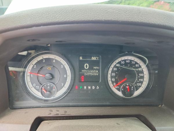 2020 RAM 1500 CLASSIC SLT