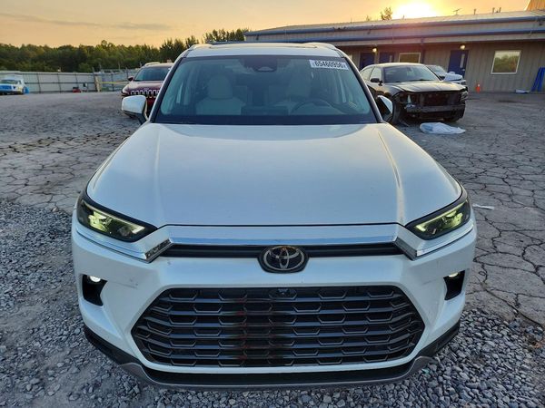 2026 TOYOTA GRAND HIGHLANDER