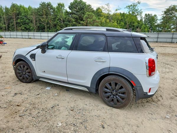 2018 MINI COOPER