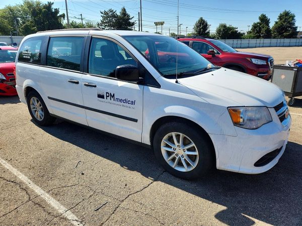 2016 DODGE GRAND CARAVAN SE