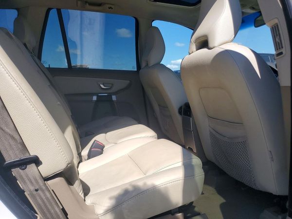 2013 VOLVO XC90