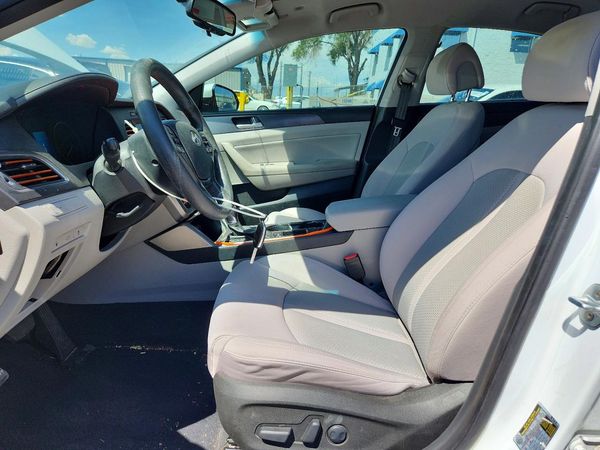 2016 HYUNDAI SONATA — DENT