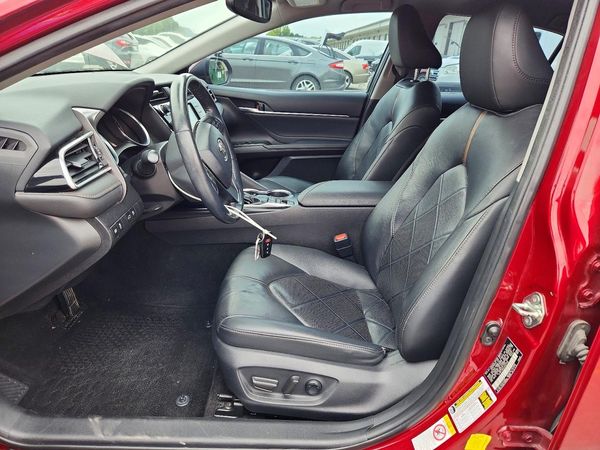 2018 TOYOTA CAMRY L/LE/SE/XLE — DENT