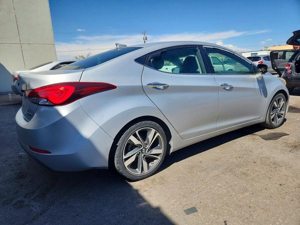 2014 HYUNDAI ELANTRA
