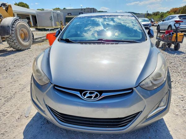 2015 HYUNDAI ELANTRA GLS(Middle)
