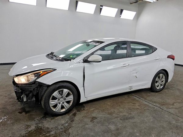 2016 HYUNDAI ELANTRA