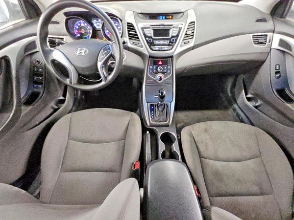 2016 HYUNDAI ELANTRA